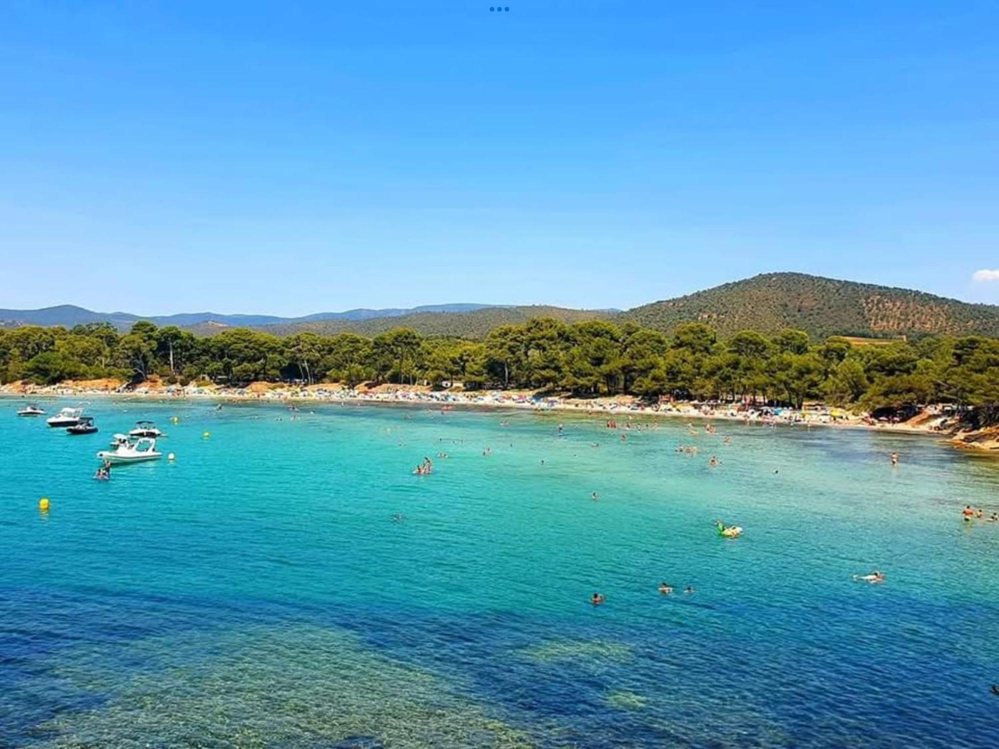 Appartement Pieds Dans L'Eau Vue Mer Bormes Les Mimosas Exterior photo